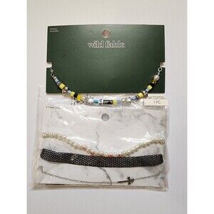 Target Necklace Womens Lot Of 4 With 3 Pack Choker 1 Necklace Halloween Vampire
